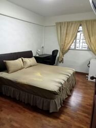 Blk 715 Vista 18 (Clementi), HDB 4 Rooms #570261711